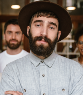 image-of-multiethnic-young-business-workers-standi-5KHG2WV