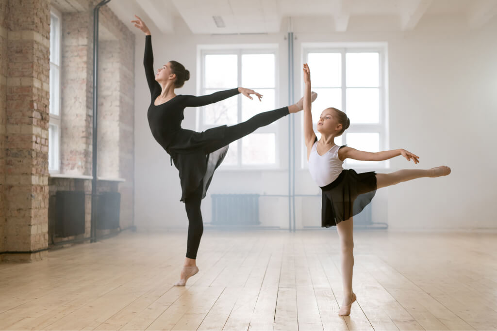 woman-and-little-girl-dancing-ballet-2021-09-24-03-18-32-utc